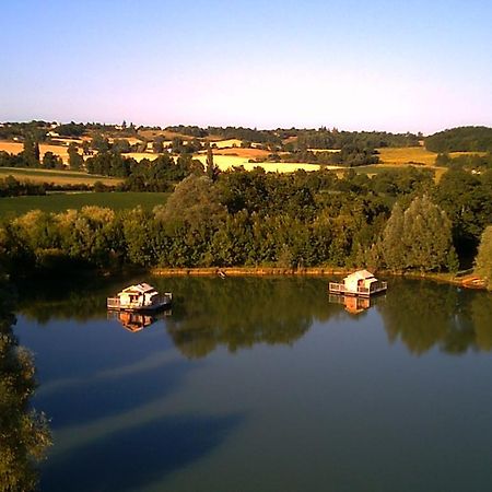 Cabanes Flottantes Du Lac De Pelisse Hotel Douzains Esterno foto